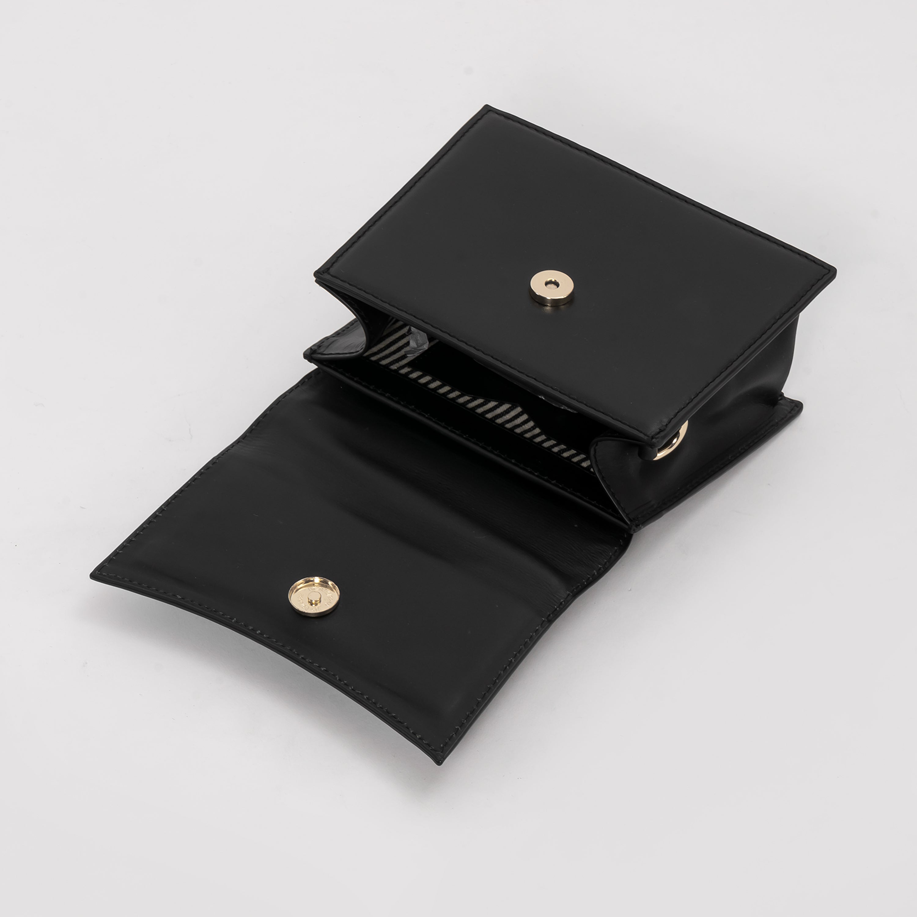 Moncatti Aria Croc-Embossed Leather Handbag